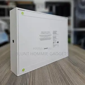 New Apple MacBook Pro 2023 M3 Pro 16GB Apple M3 Pro HDD+SSD 512GB