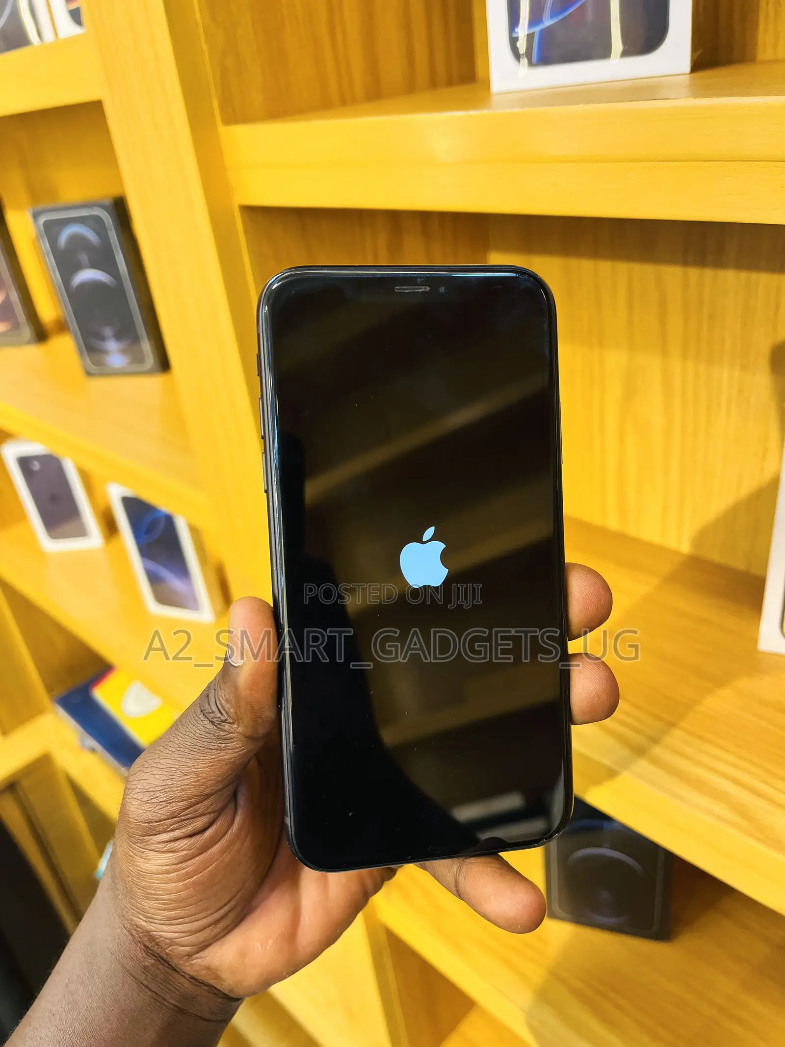 Apple iPhone XR 64 GB Black