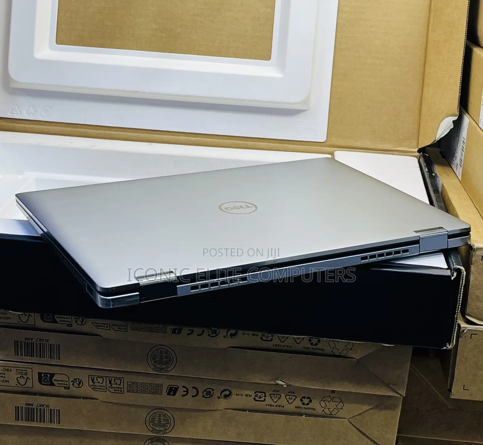 New Laptop Dell Inspiron 14 7420 2-in-1 16GB Intel Core i7 SSD 512GB