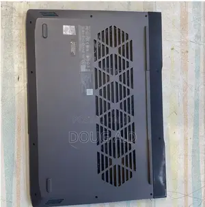Laptop Lenovo LOQ 15IRH8 16GB Intel Core i5 SSD 1T