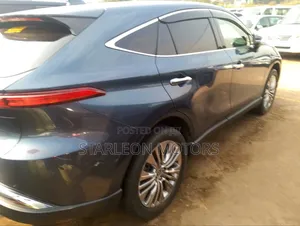 Toyota Harrier 2021 Blue