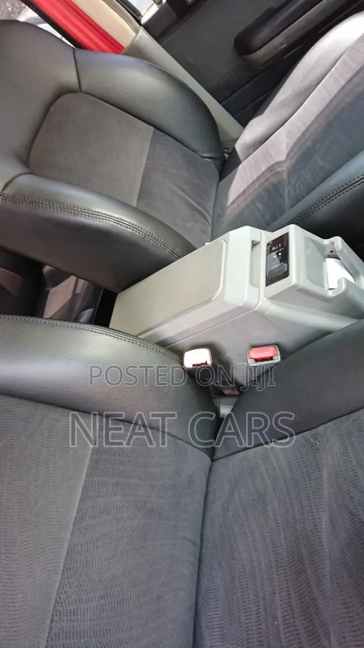 Toyota Land Cruiser Prado 2008 Black