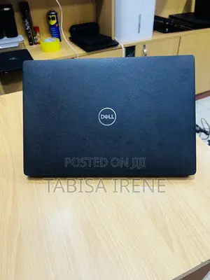 New Laptop Dell Latitude 7390 8GB Intel Core i5 SSD 256GB