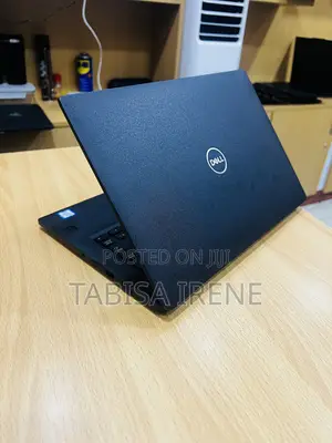 New Laptop Dell Latitude 7390 8GB Intel Core i5 SSD 256GB