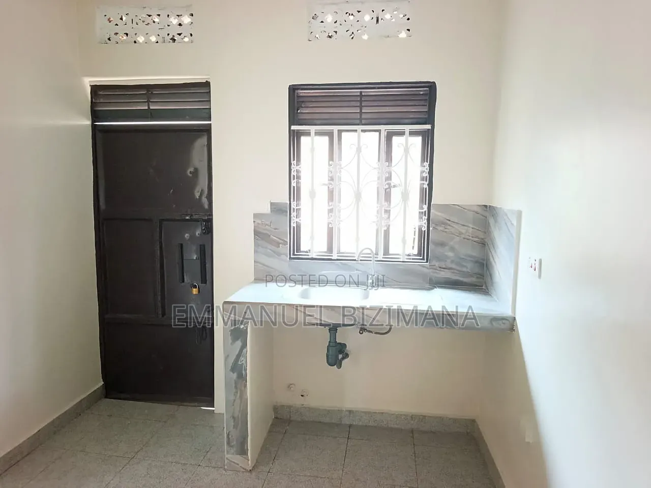 Furnished 3bdrm Bungalow in Mukono, Central Division for sale