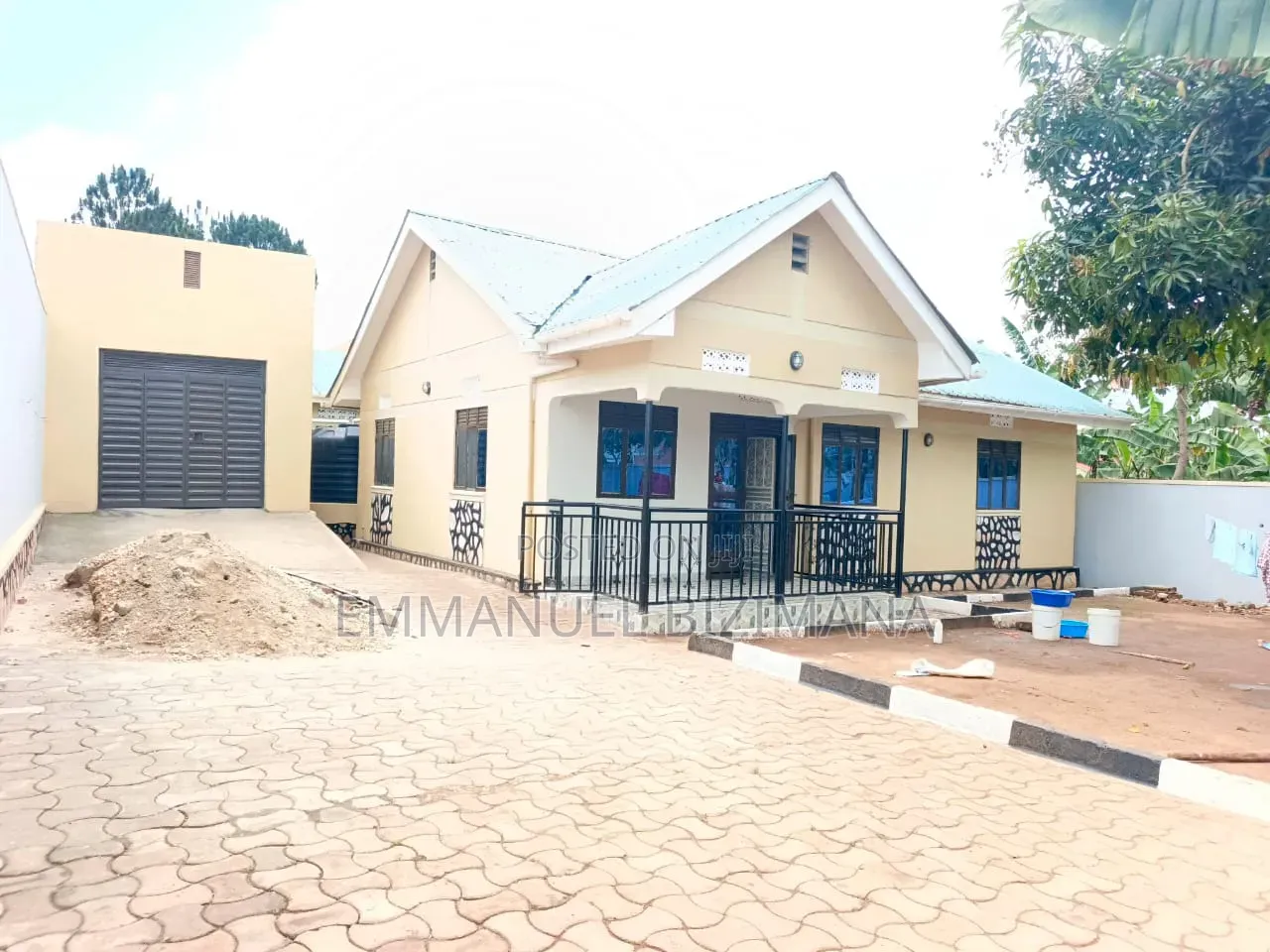 Furnished 3bdrm Bungalow in Mukono, Central Division for sale