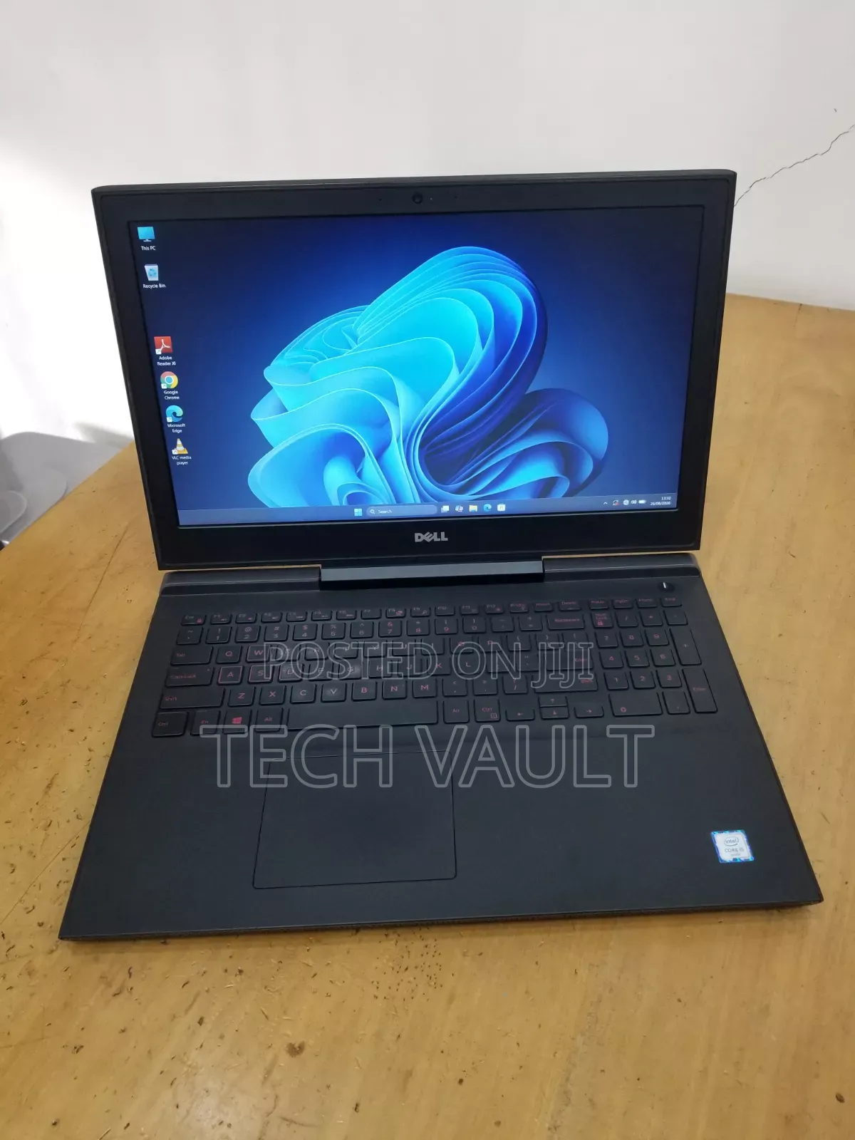 New Laptop Dell Inspiron 7566 16GB Intel Core i5 SSD 750GB