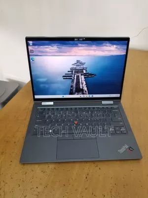 New Laptop Lenovo ThinkPad X1 Yoga 16GB Intel Core i7 SSD 512GB