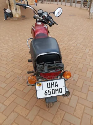 Bajaj Boxer 2025 Red