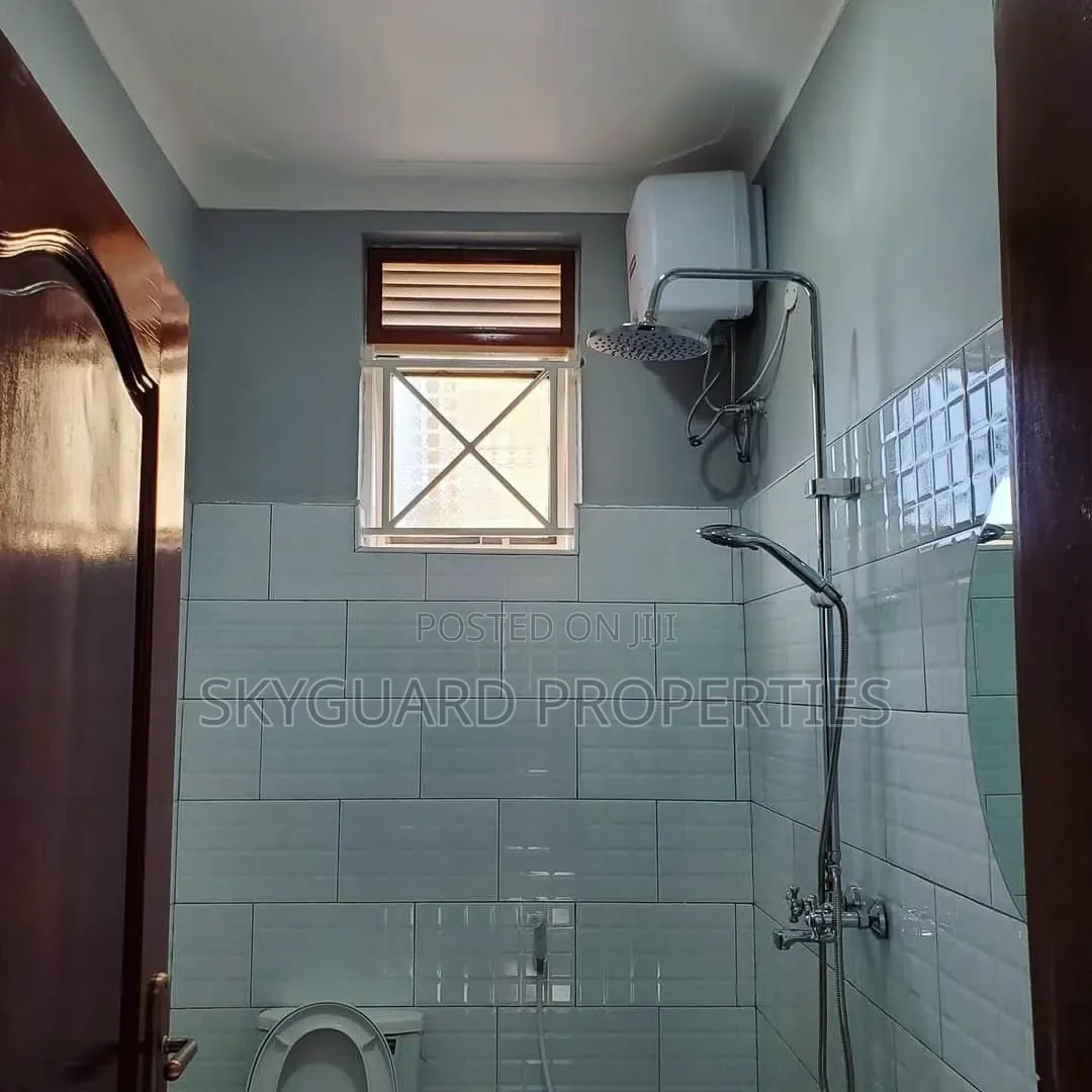 1bdrm Apartment in Muyenga, Central Division for rent