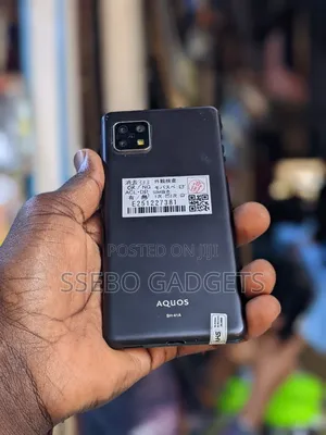 Sharp Aquos sense5G 64 GB Gray