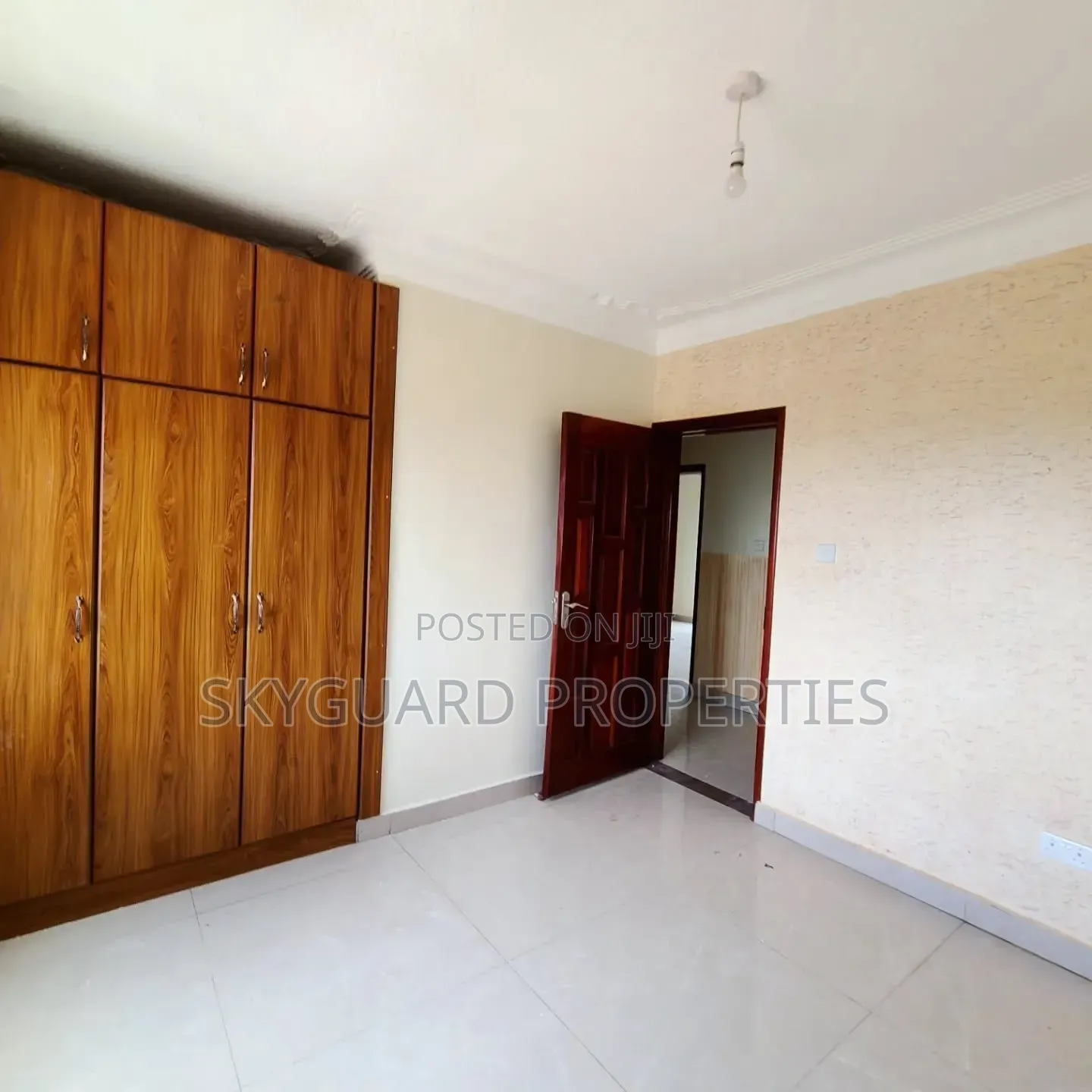 3bdrm Apartment in Lubowa, Central Division for rent