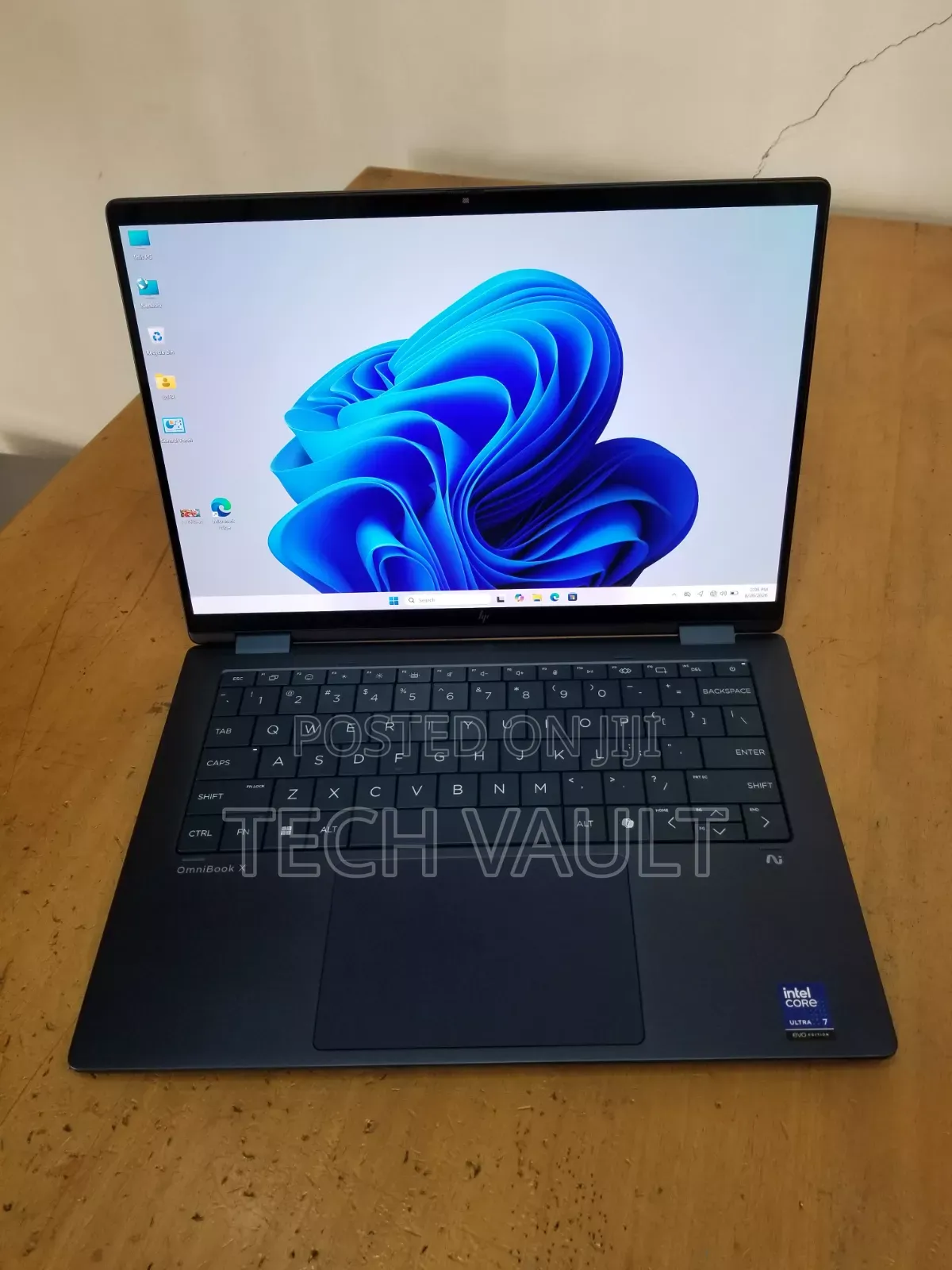 New Laptop HP OmniBook X Flip 14" 32GB Intel Core Ultra 7 SSD 512GB