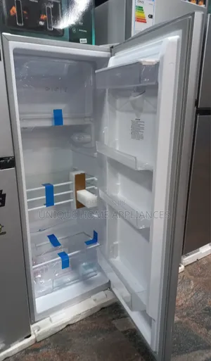Chiq 230L Refrigerator