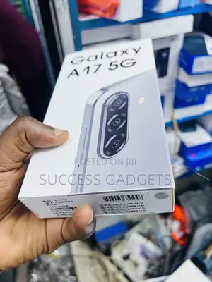 New Samsung Galaxy A17 5G 256 GB Silver