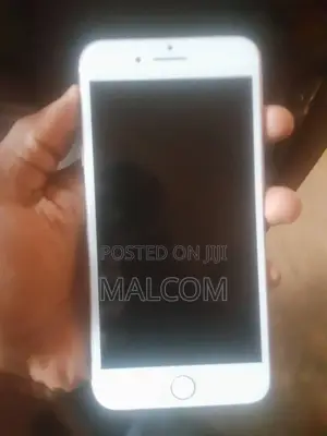 Apple iPhone 8 Plus 64 GB White