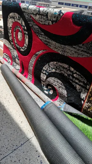Black and Red Centre Rugs
