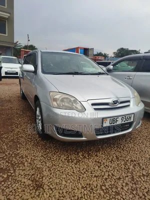 Toyota Corolla RunX 2006 Silver