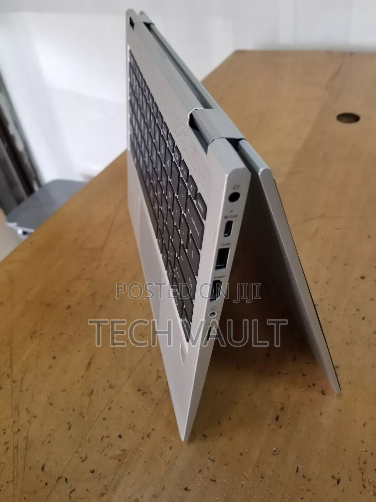 New Laptop HP ProBook x360 435 G8 8GB AMD Ryzen 5 SSD 256GB