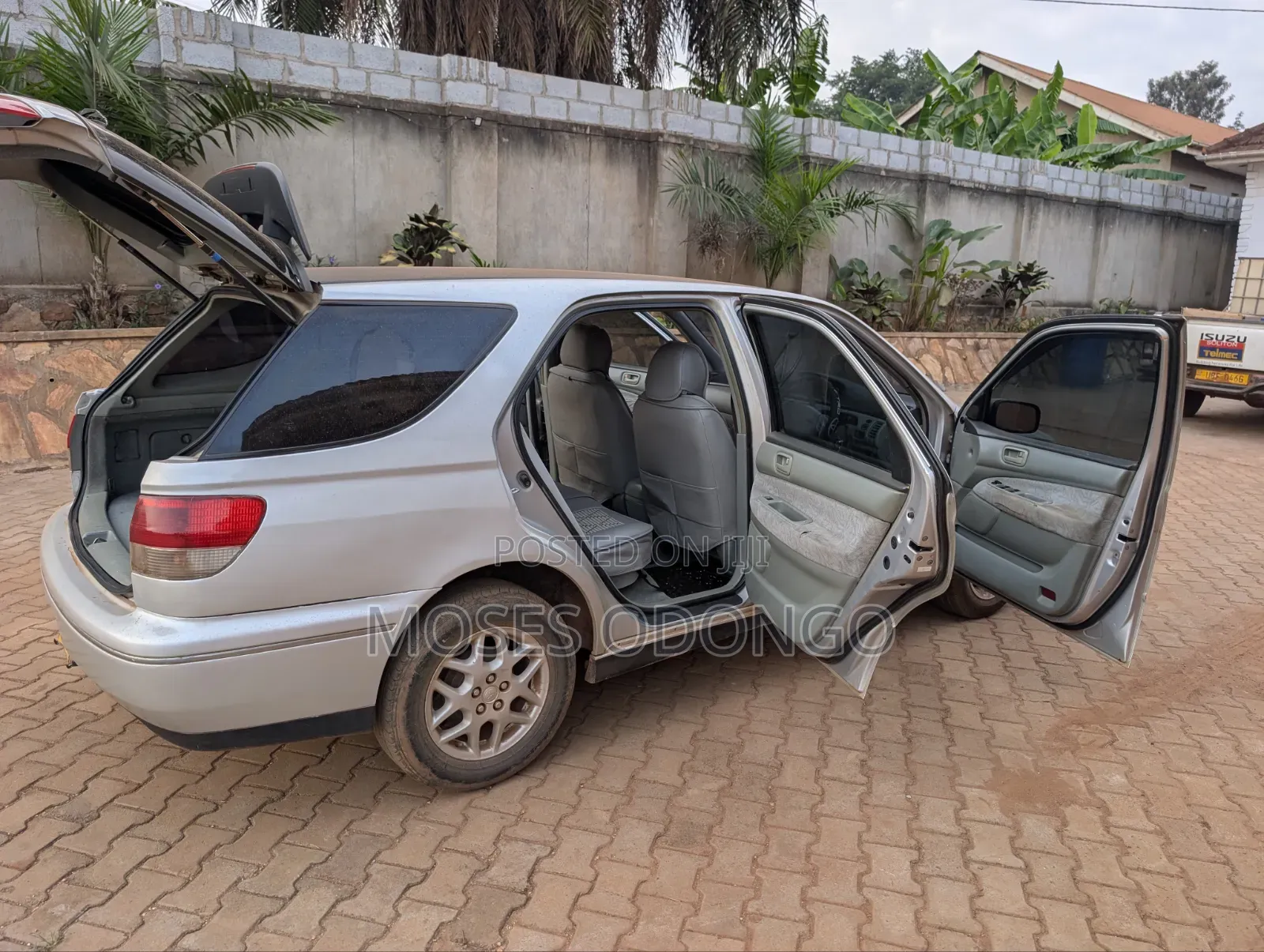 Toyota Vista 1998 Gray
