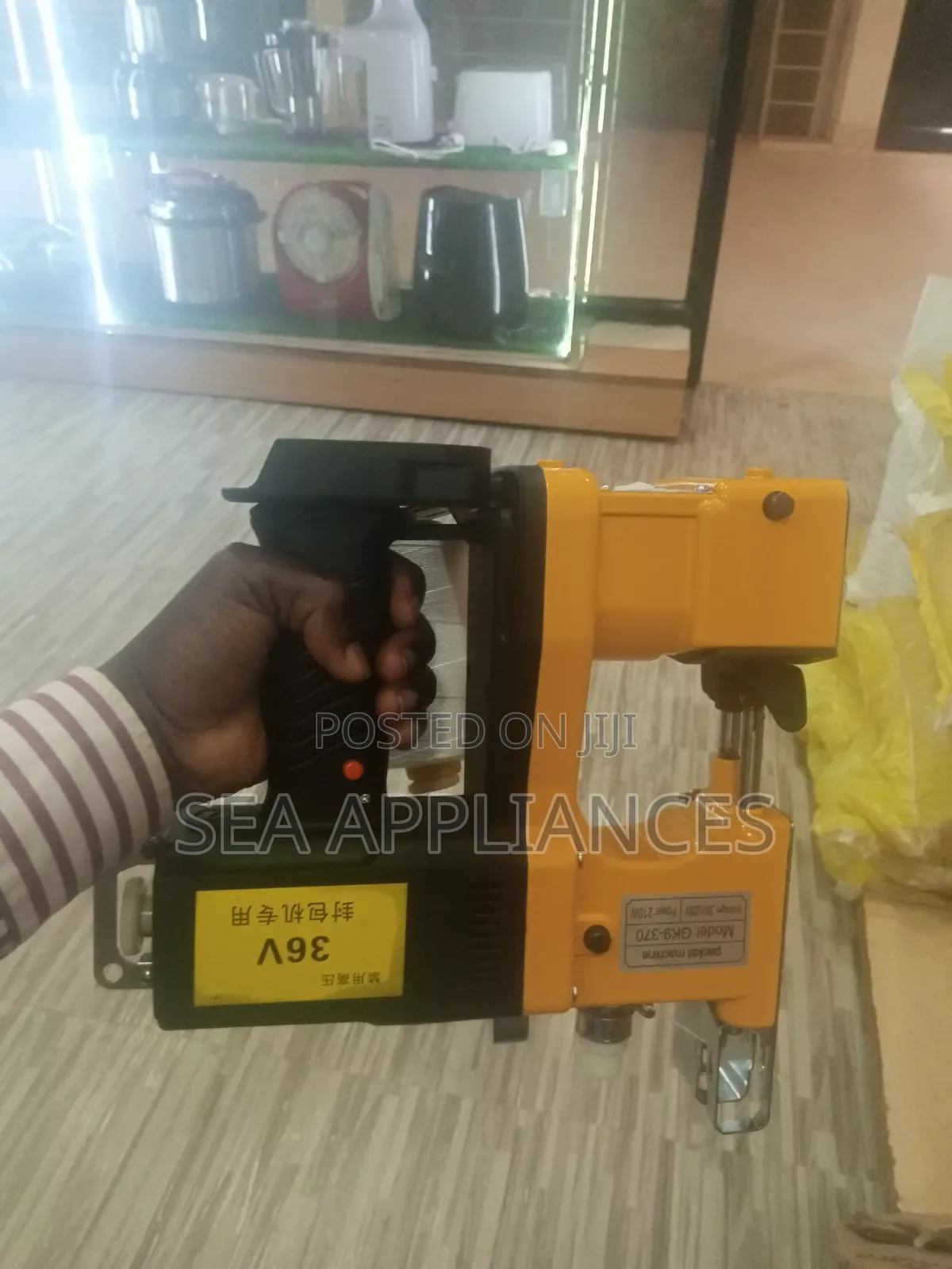 Hand Rechargeable Sewing Machine