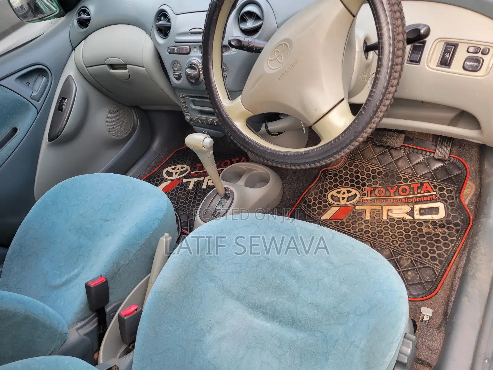 Toyota Vitz 1.3 FWD 3dr 2000 Blue