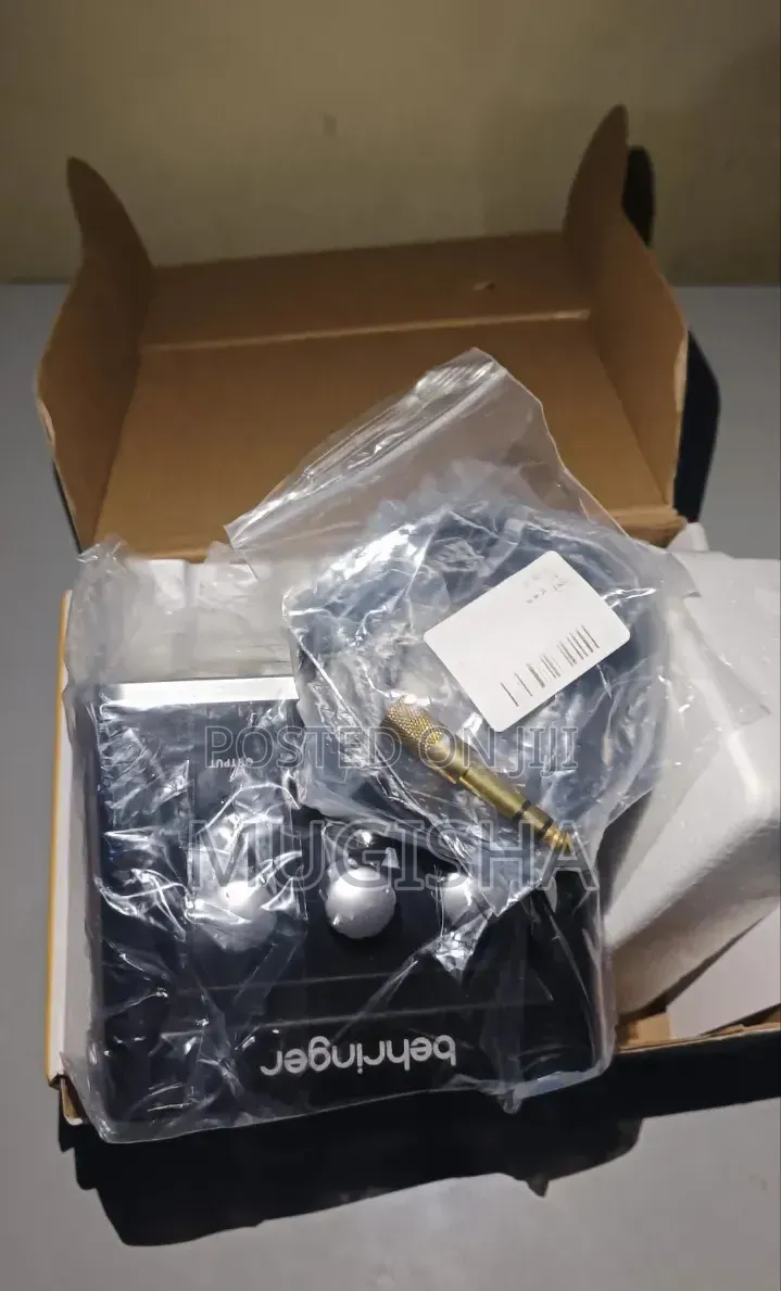 Behringer Soundcard Um2