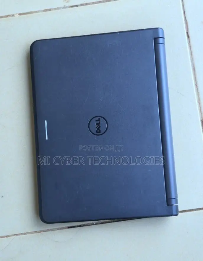 Laptop Dell Latitude 3350 8GB Intel Core i5 HDD 500GB