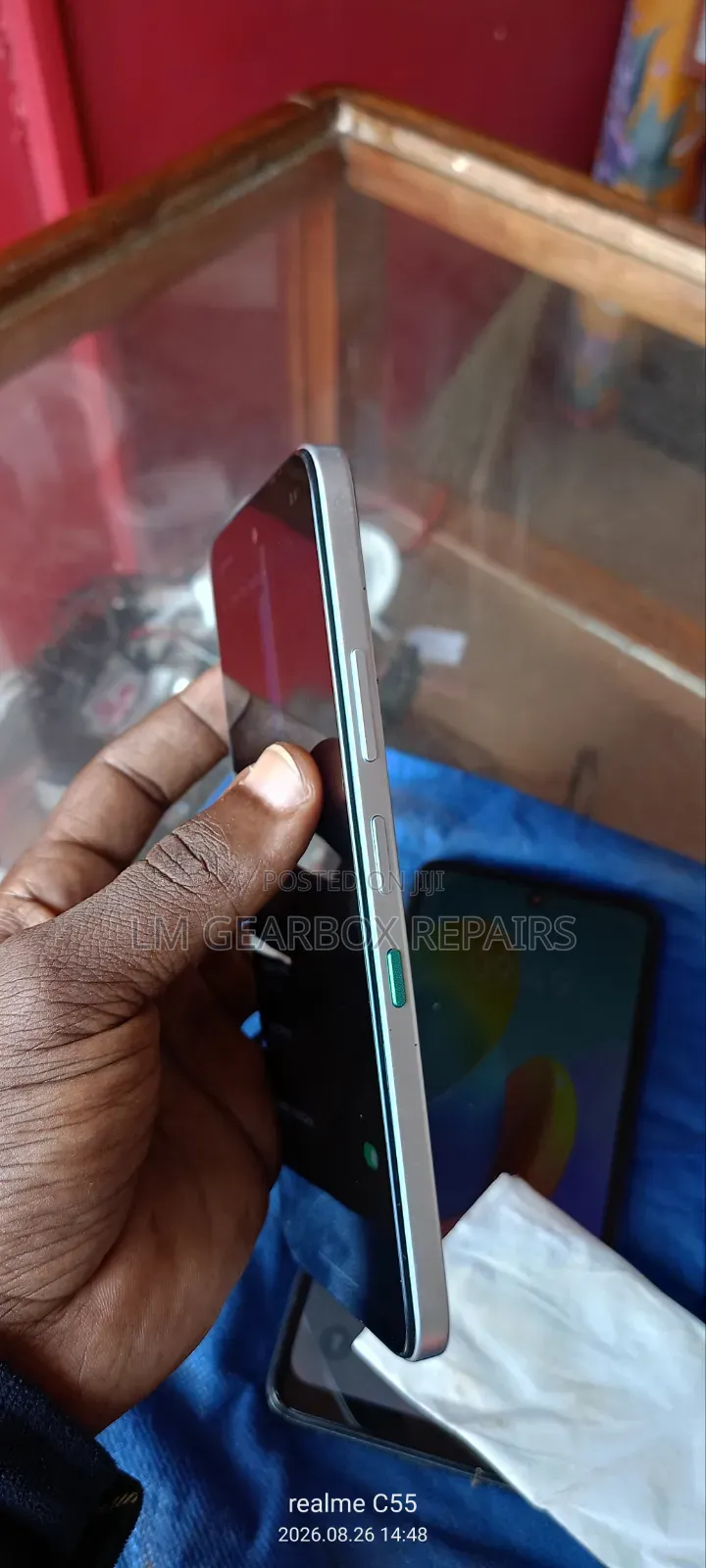 Infinix Hot 60i 128 GB Silver