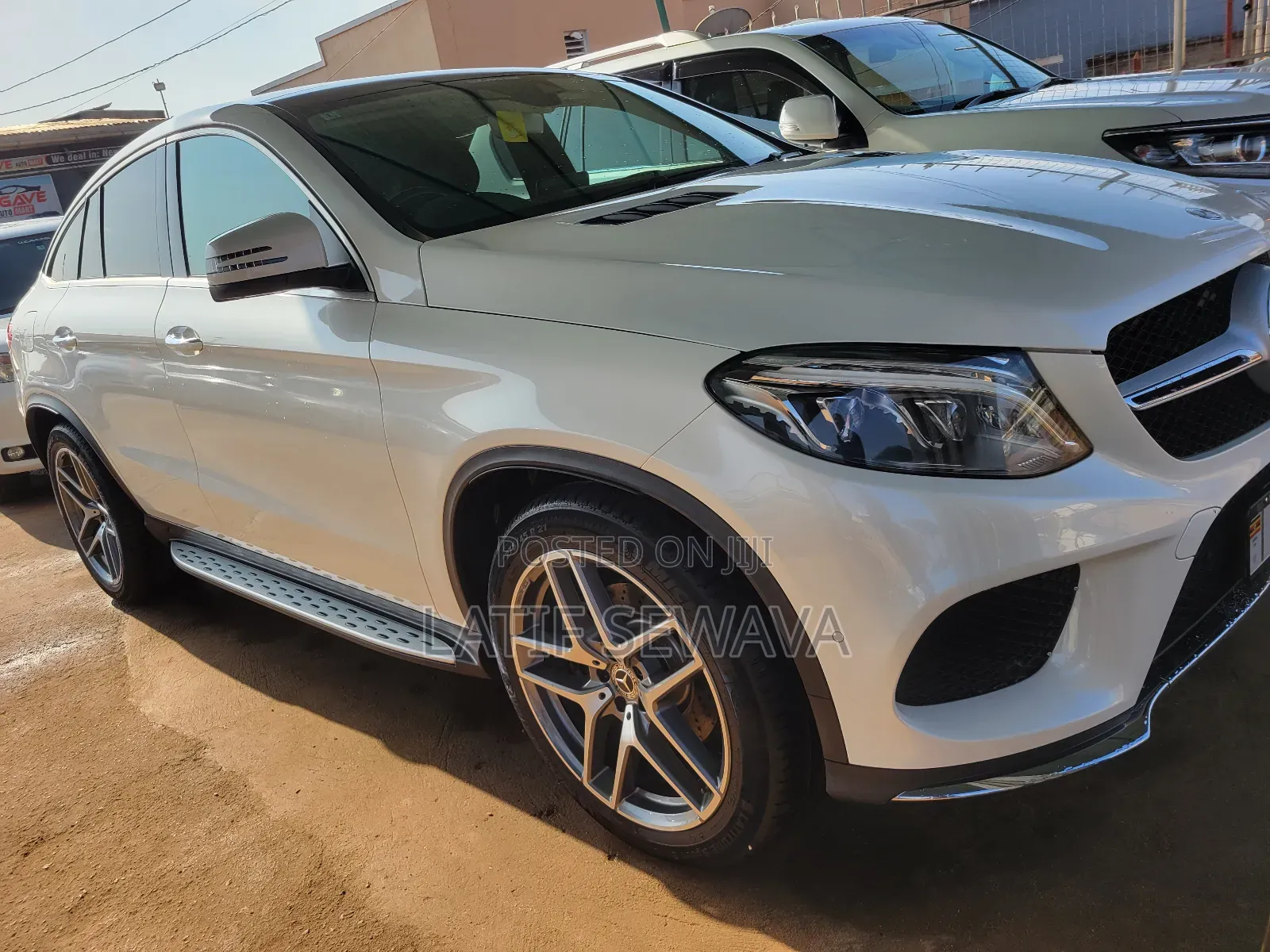 Mercedes-Benz GLE-Class GLE 350d 4MATIC 2019 White