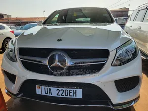 Mercedes-Benz GLE-Class GLE 350d 4MATIC 2019 White