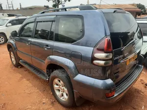 Toyota Land Cruiser Prado 2007 Gray