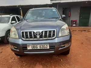 Toyota Land Cruiser Prado 2007 Gray