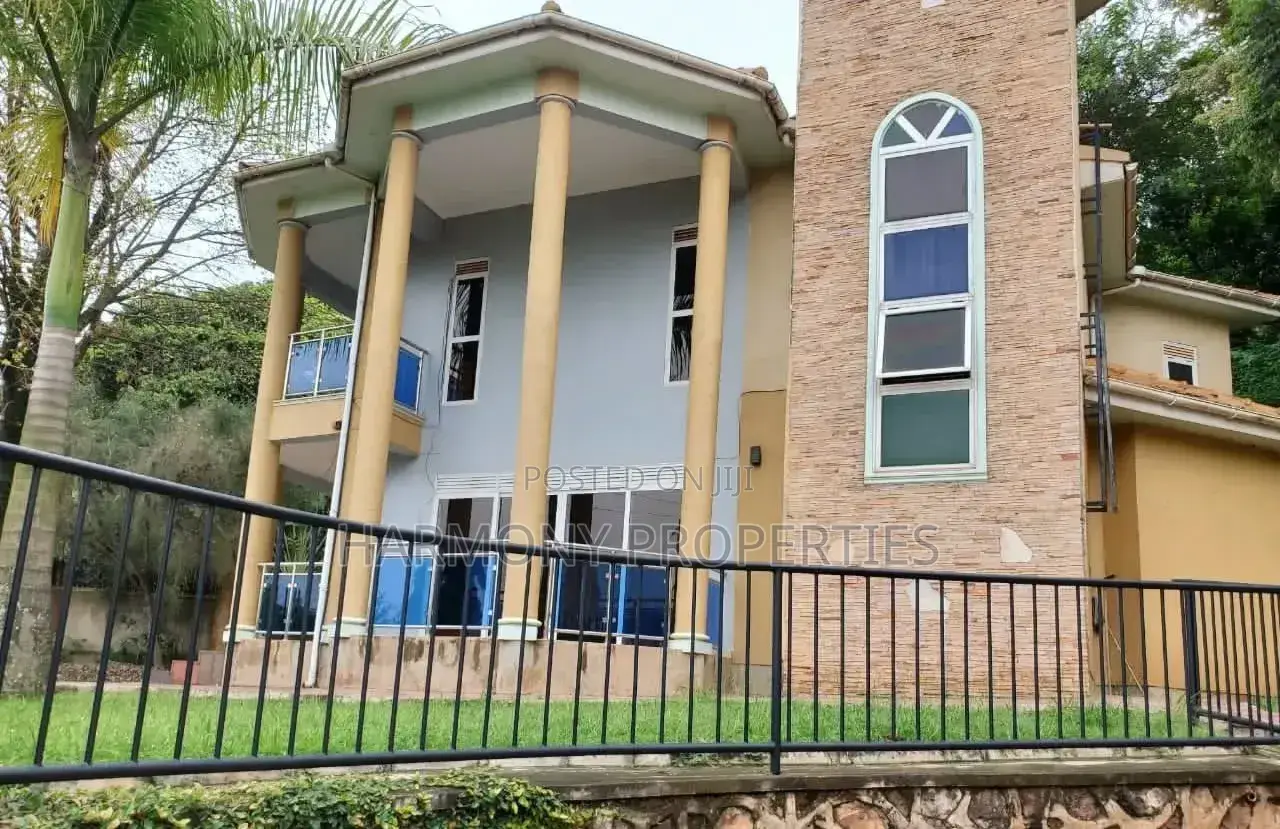 5bdrm House in Nsambya, Central Division for rent