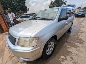 Toyota Probox 2004 Silver