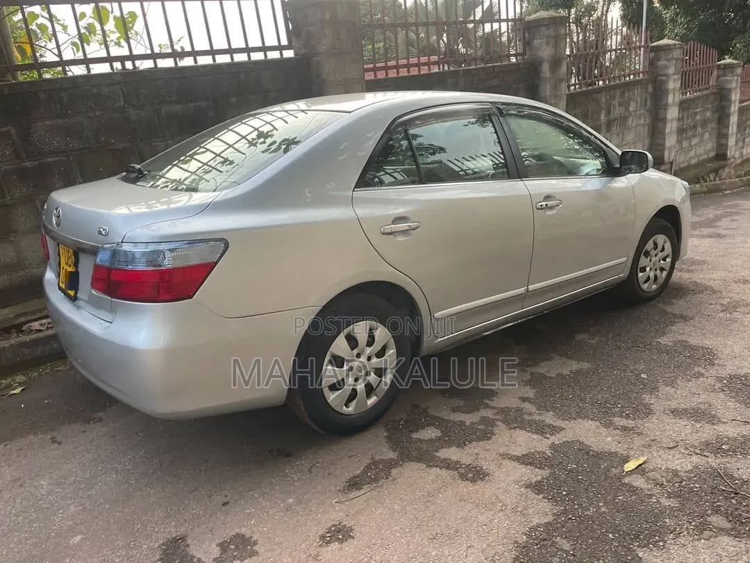 Toyota Premio 2008 Silver