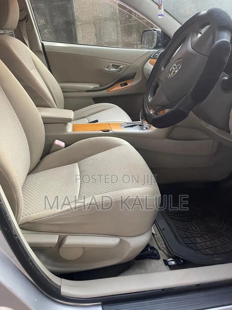 Toyota Premio 2008 Silver