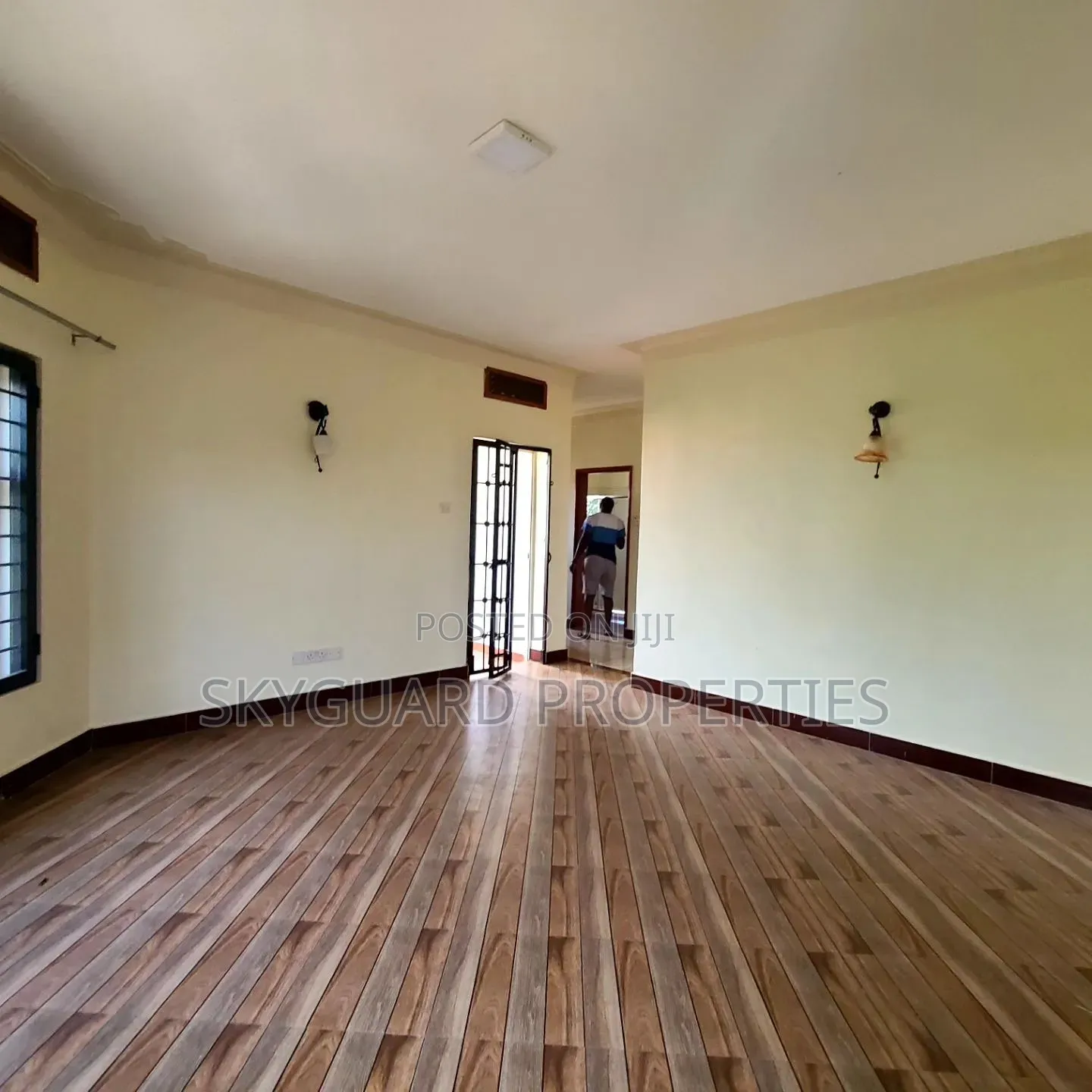 5bdrm House in Ntinda, Central Division for rent