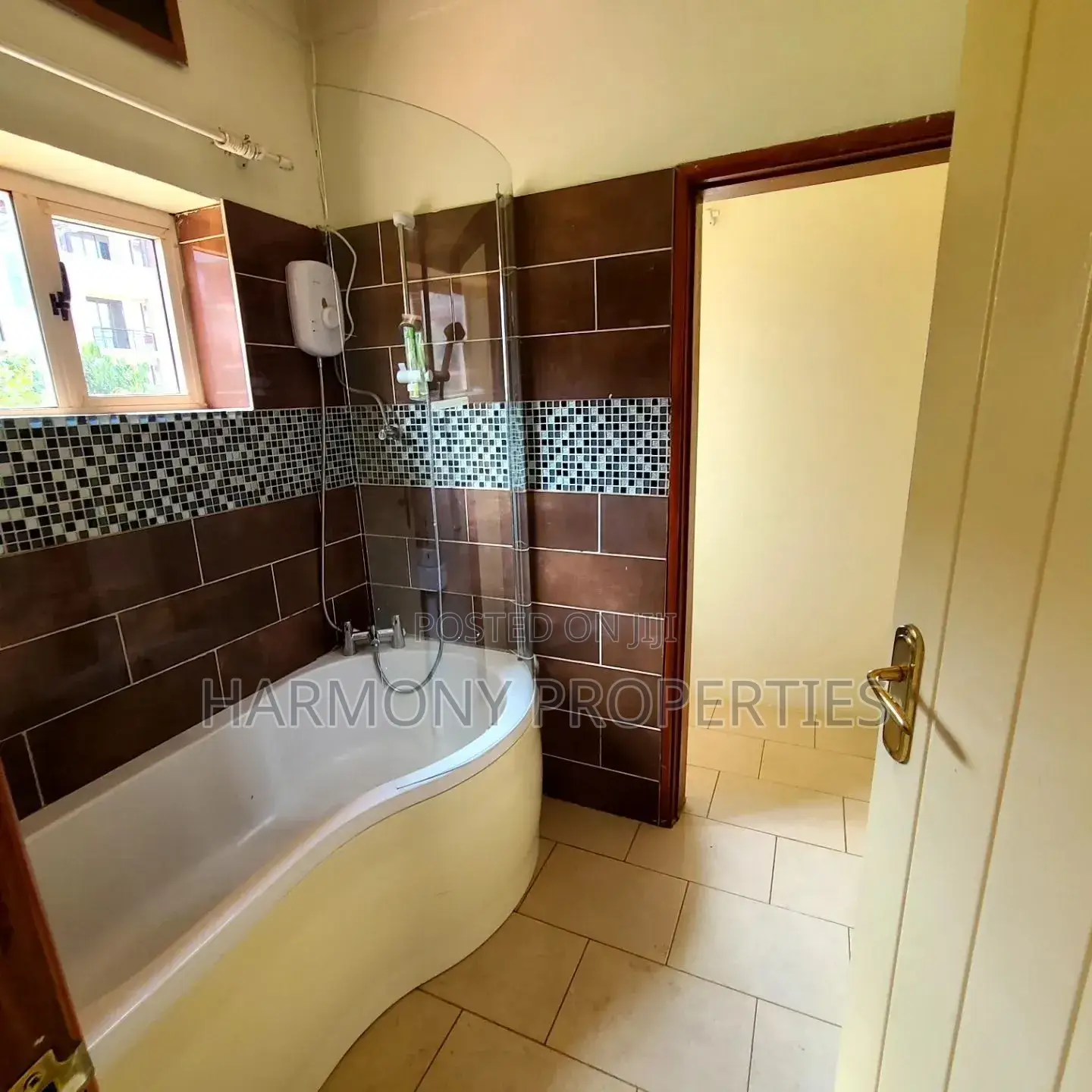 5bdrm House in Ntinda, Central Division for rent