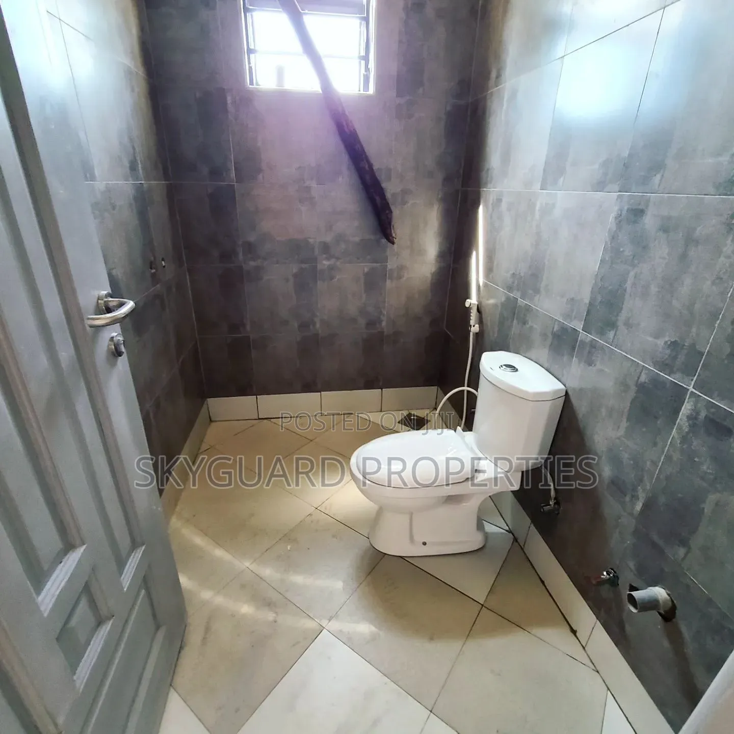 2bdrm Apartment in Kasanga, Central Division for rent