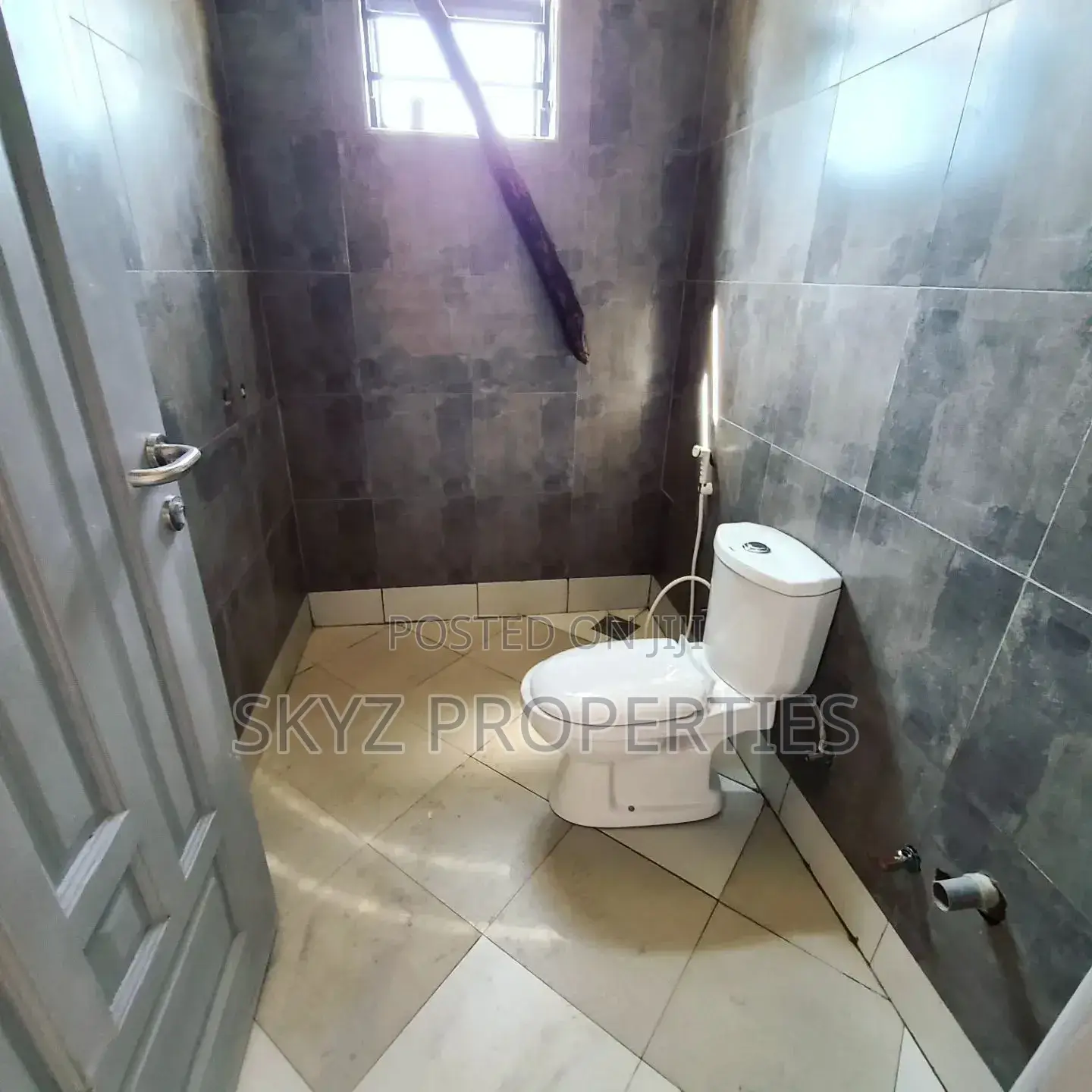 2bdrm Apartment in Kasanga, Central Division for rent
