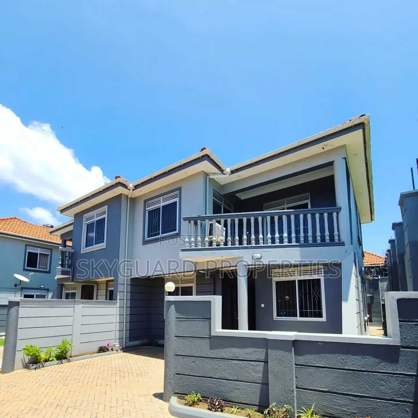 4bdrm Villa in Muyenga, Central Division for rent