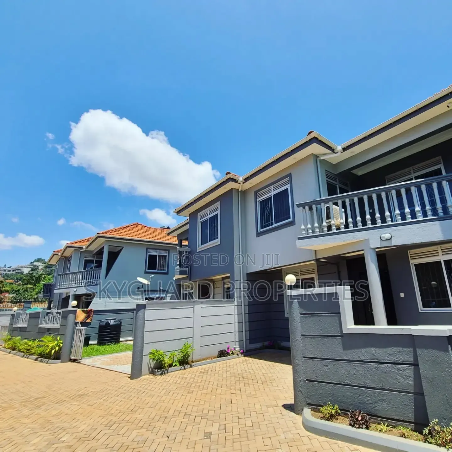 4bdrm Villa in Muyenga, Central Division for rent