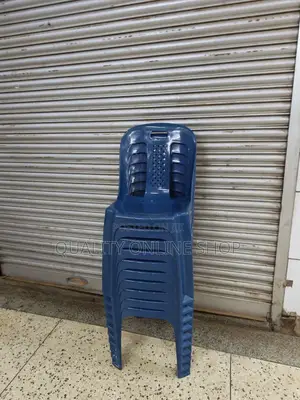 Absorbed Plastic Chairs Plastic Chairs