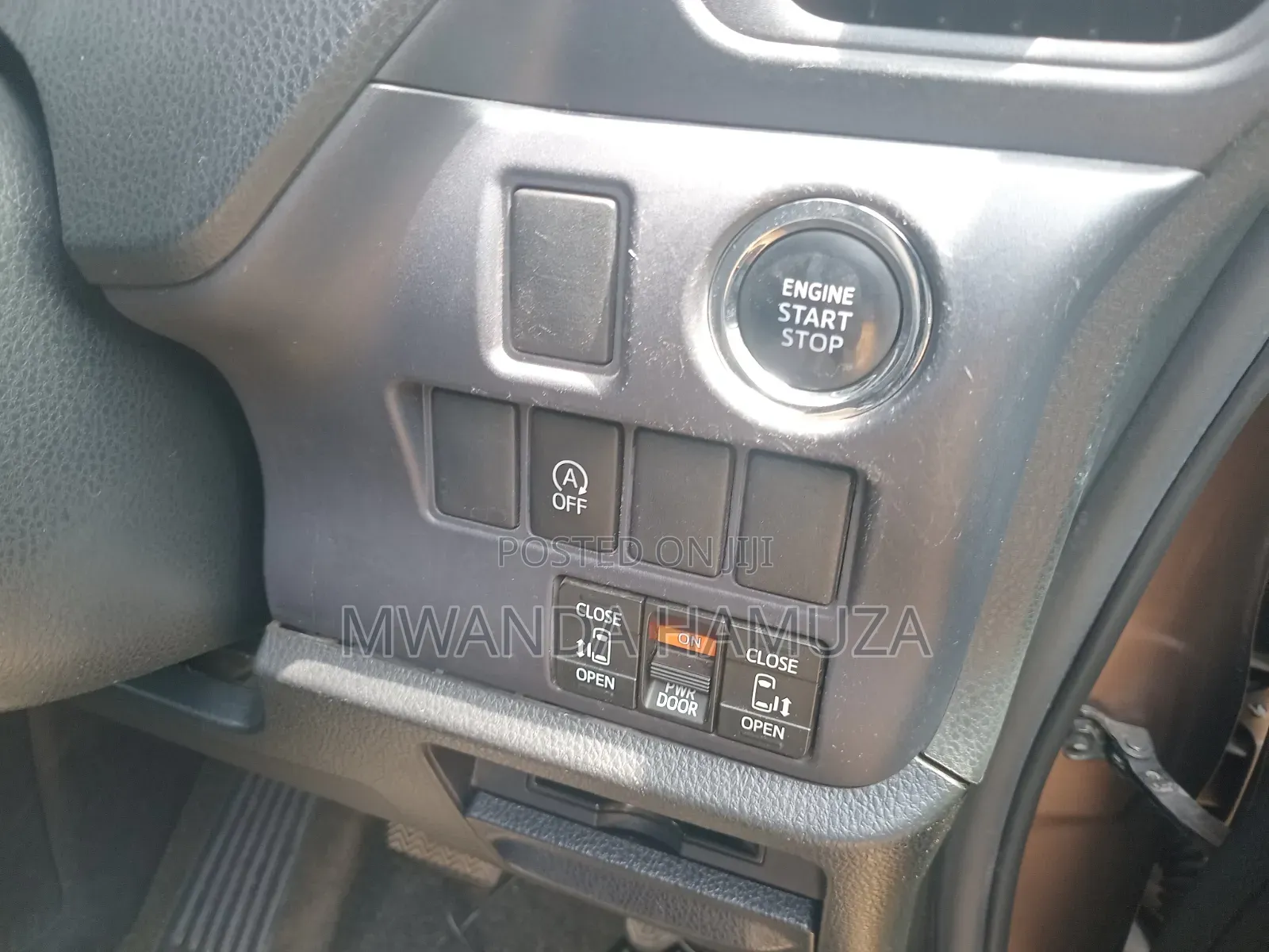 Toyota Noah 2014 Brown