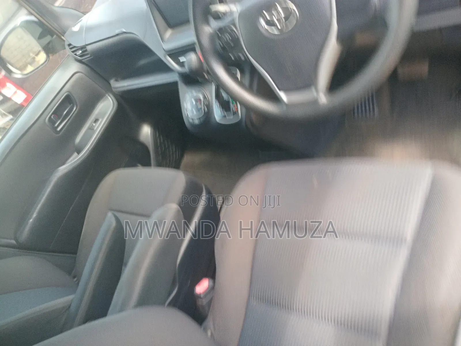 Toyota Noah 2014 Brown