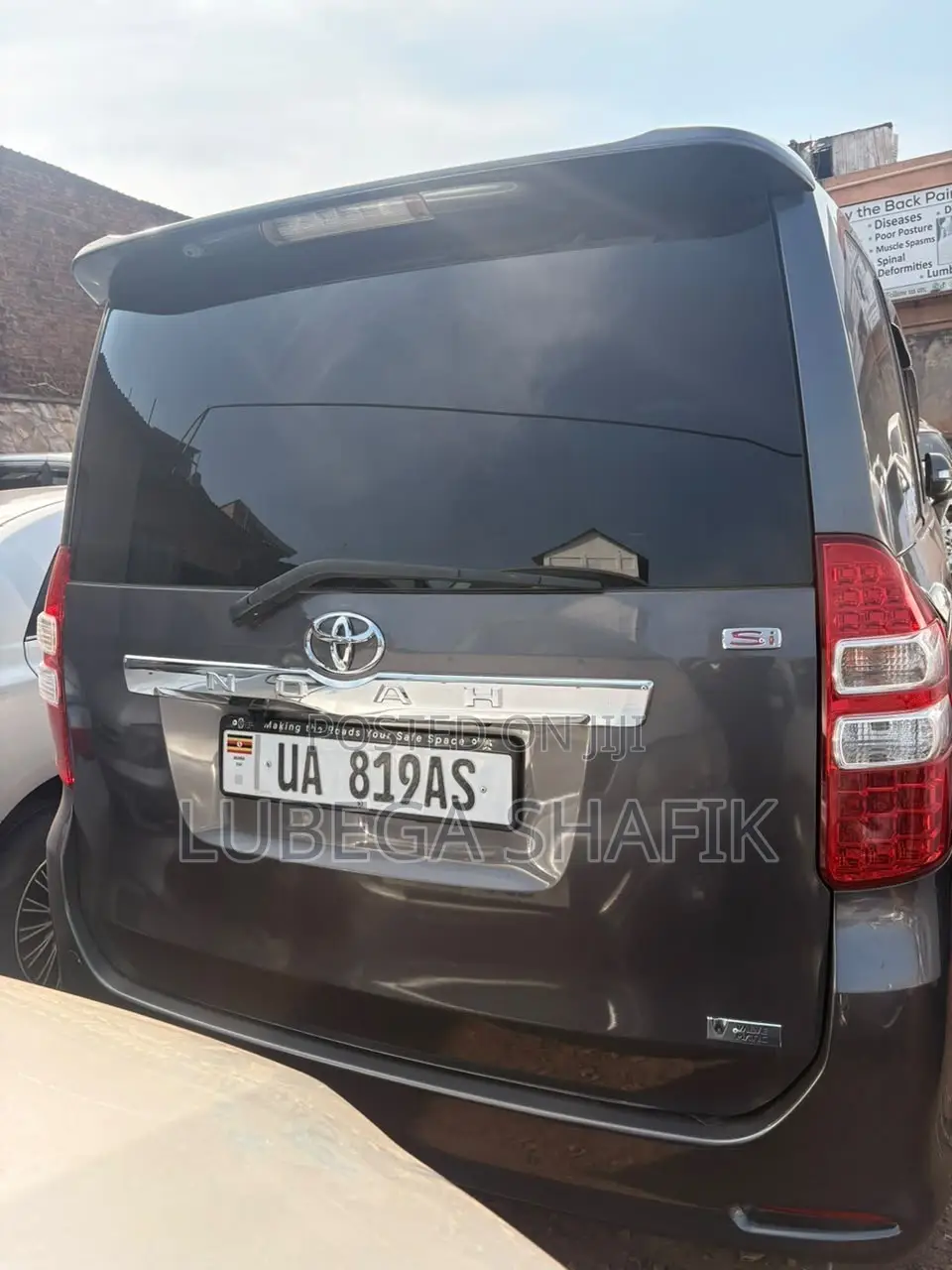 Toyota Noah 2012 Gray