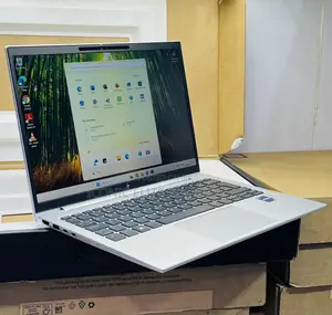 New Laptop HP EliteBook 830 G9 16GB Intel Core i5 SSD 512GB