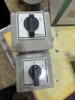 Change Over Switch 32A