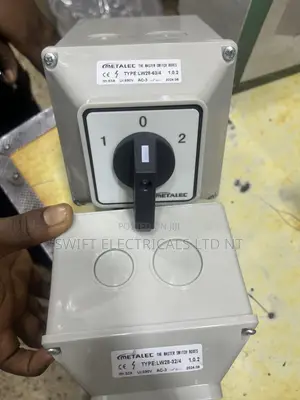 Change Over Switch 32A